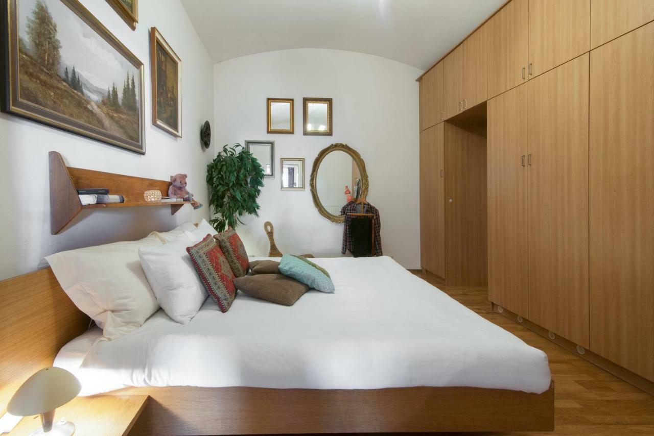 Victoria Design Stays - Apartment Rehorova Praga Exterior foto